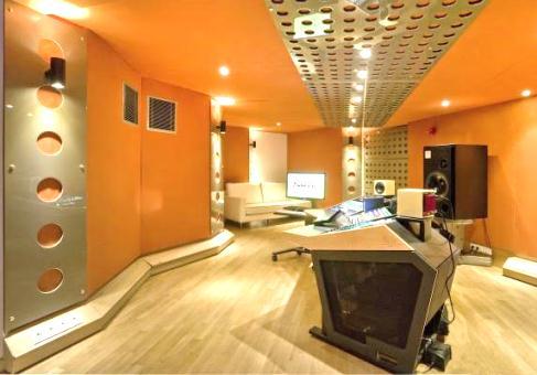 REFERANSLAR Proje Adı Babajim Istanbul Studios & Mastering Yapı Alanı Lokasyon 600m 2 civarında Taksim, İstanbul Akustik uygulamaların tümü Kontrol Odası Stüdyoların