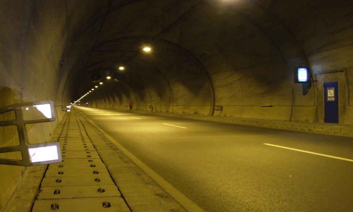 Devlet ve İl yolu üzerinde bulunan Tünellerden en uzun Tünel;