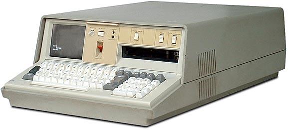 IBM PC Günümüzde de söz sahibi olan IBM firması ilk kişisel bilgisayarını 1981 yılında piyasaya sürdü.