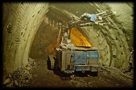 DEVAM EDEN PROJELER / ÇAMLIK TÜNELİ AVRUPADAKİ EN BÜYÜK KESİTLİ TÜNEL Ekol Koz tarafından yapımına devam edilen Çamlık Tüneli 225,88 m² lik