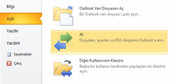 pst (Kişisel Klasörler) dosyasını verebilir veya Outlook takviminize bir.ics (icalendar) dosyasını alabilirsiniz.