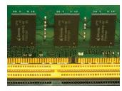 DDR2 SDRAM DDR ın daha az enerji kullanan ve daha hızlı çalışan bazı elektriksel karakteristiklerinin geliştirilmesi ile elde edilmiştir Veriyi saklayan parça olan RAM çekirdeğinin hızı değişmemiştir