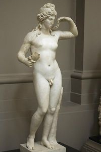 Yaratılıştaki Çiftler (Çift cinsiyetli antik bir Yunan heykeli) 1.
