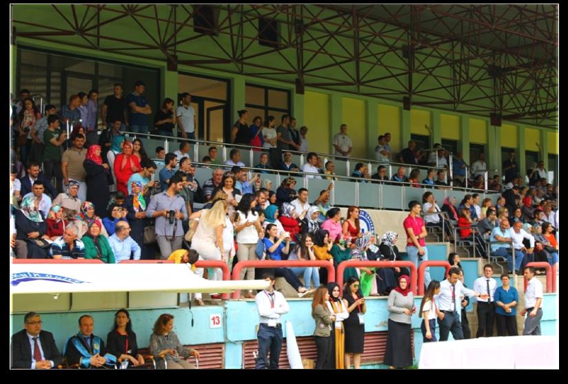 2015 yılı Haziran döneminde mezun olan öğrencilerimiz 10 Haziran Çarşamba günü KTÜ Stadyumunda yapılan mezuniyet töreni ile öğrencilik hayatına veda etti.