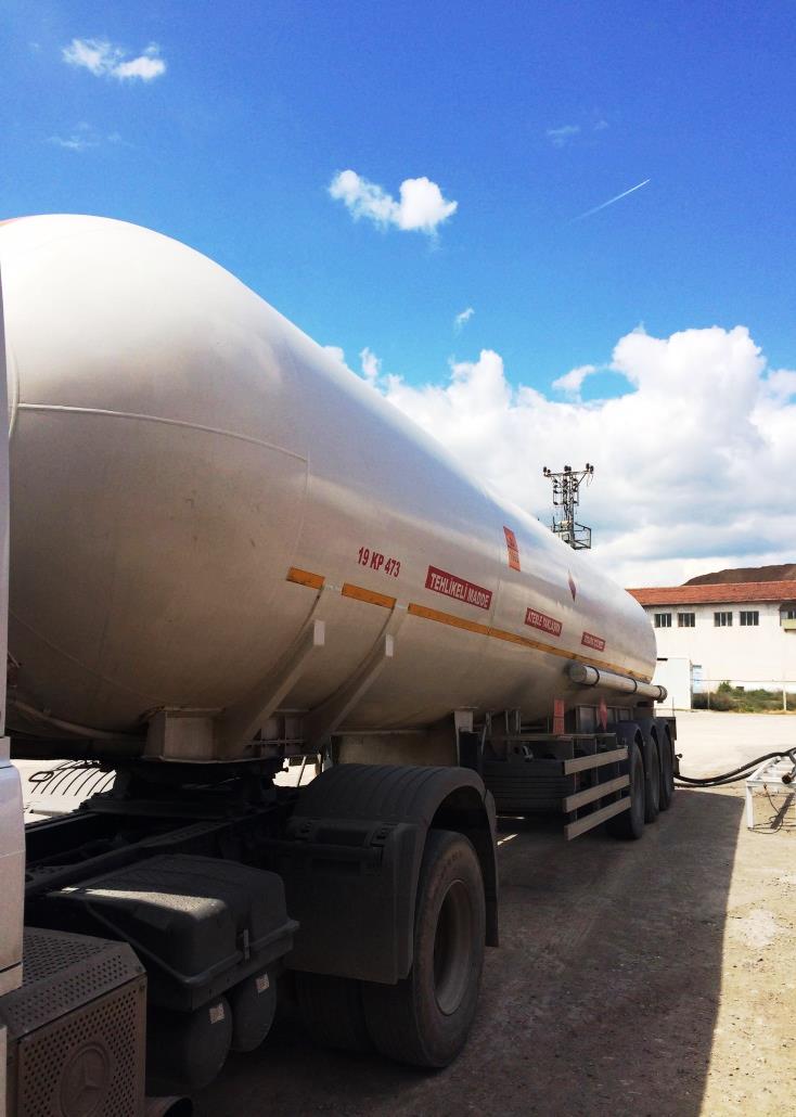 LPG Semi Treyler ISISAN 45 m 3 LPG Semi Treyler İmalatçı Firma ISISAN Üretim tarihi 2003 Kapasite (m 3 ) 45 Dizayn basıncı (bar) 17,16