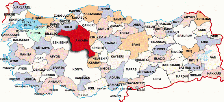 902.000 e yükselen kent nüfusu, 1970 te ilk kez 1 milyonu aştı (1.236.000 nüfus) 1980 de 1.877.755, 1985 te 2.235.035 oldu. 3.7 ANKARA İLİ NİN GENEL ÖZELLİKLERİ 3.7.1. Coğrafi Konumu İlin Batı Karadeniz Bölgesi'nde yer alan kuzey kesimleri haricindeki büyük kısmı İç Anadolu Bölgesi'nde yer alır.