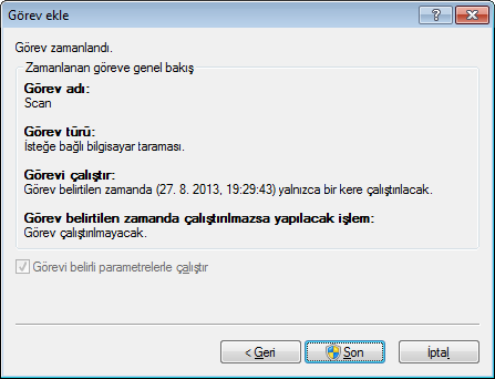 3. Görevin adını girin ve zamanlama seçeneklerinden birini belirleyin: Bir kere - Görev önceden tanımlanan tarih ve saatte yalnızca bir kere gerçekleştirilir.