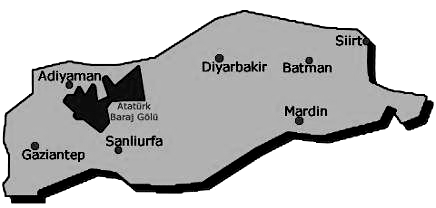 Ovalar: İç Anadolu Bölgesinde platolar arasında ovalar vardır. Konya, Ankara, Kayseri, Eskişehir. Akarsular: Kızılırmak, Sakarya. Göller: Tuz Gölü, Akşehir, Eber, Seyfe, Tuzla.