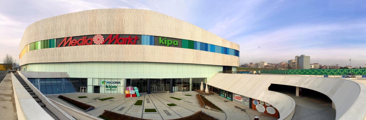 000m 2 kiralanabilir alana sahip Pendorya Alışveriş Merkezi, Adana şehir merkezinde yer alan yaklaşık 3.