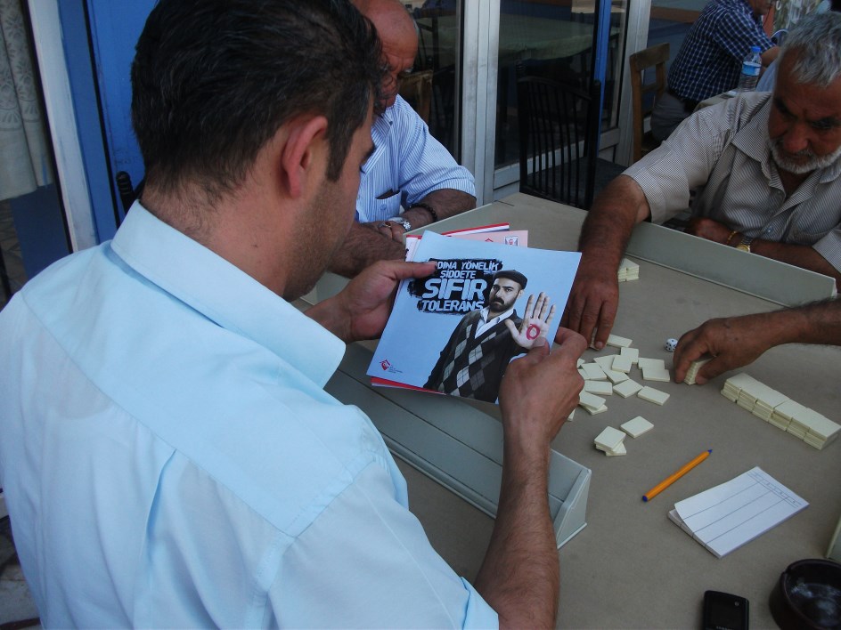 Gaziantep İlimizdeki Yeditepe ve İstiklal Mahallelerindeki kahvehanelerde Ailenin Korunması ve Kadına