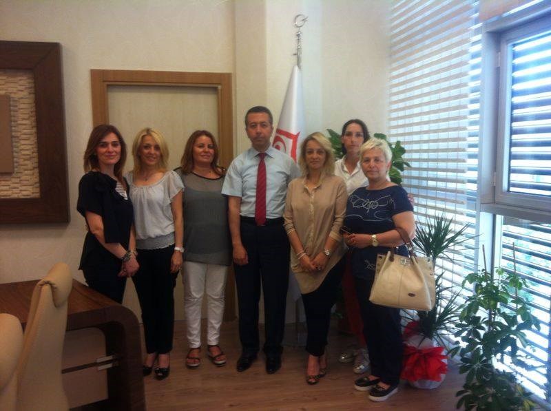 Elin Elimde Derneği Yönetim Kurulu Başkanı Serap ÇE- Bİ TANCA ve dernek üyeleri İl Müdürümüz İsmet ZOR u makamında ziyaret ettiler.