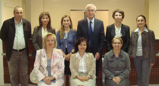 Yönetim Kurulu 2009- Müdür Prof.Dr.Yeşim GÖKÇE KUTSAL-Tıp Fak. Müdür Yardımcıları Prof.Dr.Nur HERSEK-Diş Hekimliği Fak. Prof.Dr.Banu CANGÖZ- Edebiyat Fak. Genel Sekreter Doç.Dr.Murat ÖZBEK-Diş Hekimliği Fak.