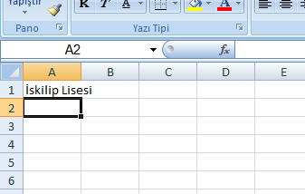 Excel de 7 tane sekme vardır. Bunlar; GiriĢ, Ekle, Sayfa Düzeni, Formüller, Veri, Gözden Geçir ve Görünüm sekmeleridir.