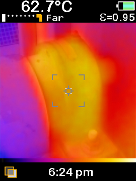 Ölçümler Visual IR Thermometer Ölçümler Orta alanın sıcaklık ölçümleri ekranın üst kısmında görünür. Aynı zamanda emisivite ayarı da ekranın üst kısmında görünür.