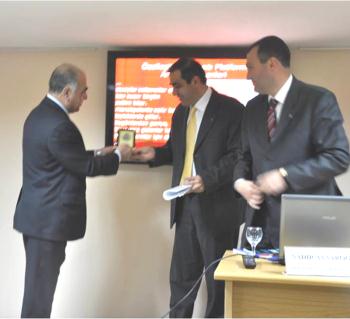 TÜRKİYE DE TERMİK SANTRALLER KONULU SEMİNER Türkiye'de Termik Santraller konulu seminer, 7 Nisan 2010 tarihinde MMO Suat Sezai Toplantı Salonunda yapıldı. Sunumunu Mak. Yük. Mühendisi H.