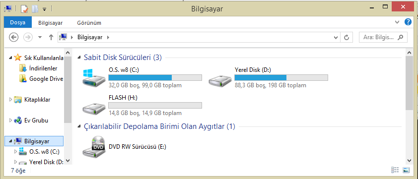 BİLGİSAYARIM Masaüstünden bulunan bilgisayar simgesi, bilgisayarınızdaki sabit disk, CD-ROM ve çıkarılabilir disk (flash bellek) sürücüleri gibi kaynaklara ulaşma imkanı tanır.