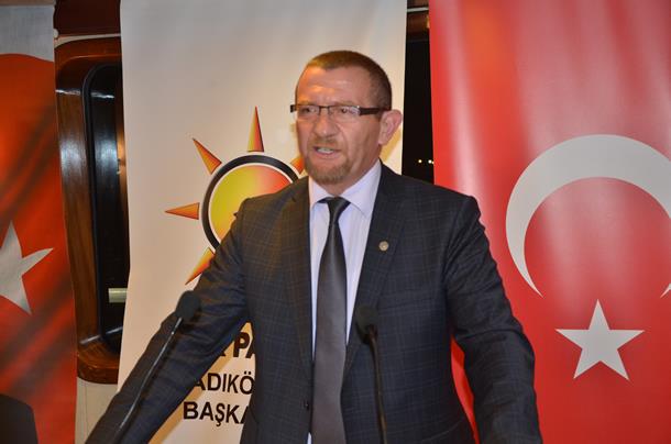 Marmara Belediyeler Birliği Dönem Sözcüsü Maltepe Belediye Başkanı Ali Kılıç konuştu. Daha sonra TMMOB İstanbul il Koordinasyon Kurulu Sekreteri Süleyman Solmaz söz aldı.