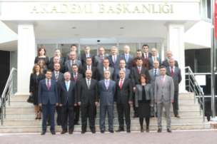 12-16 Ekim 2015 tarihinde Aile ve Sosyal Politikalar Bakanlığı Hukuk MüĢavirliğinde görev yapan 43 hukuk müģavirine Antalya ilinde hizmet içi eğitim verilmiģtir.