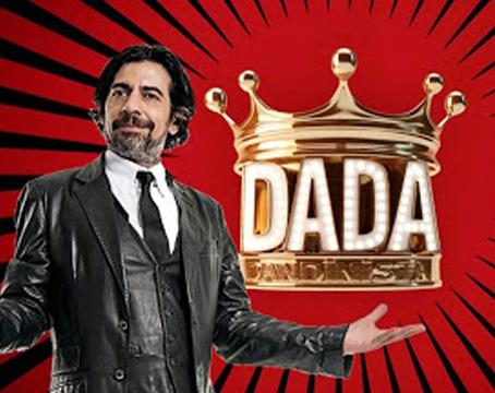 Okan Bayülgen, Star TV den Ayrıldı 8 Kasım 2014 ten beri, iki sezondur Dada ile Star ekranında izleyiciyle buluşmaya devam eden Bayülgen, programın Cumartesi akşamı ekrana gelen sezon finaliyle (59.