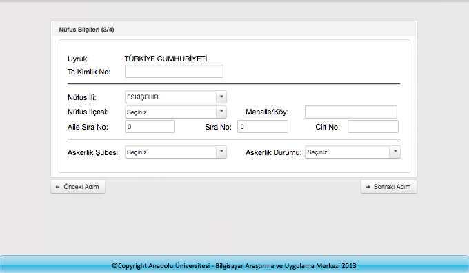 Çifte vatandaşlığı olan adaylar ise Türkiye Cumhuriyeti vatandaşlığını ya da vatandaşı olduğu diğer ülkeyi tercih edeceklerdir. İkisini aynı anda tercih etmek mümkün değildir.