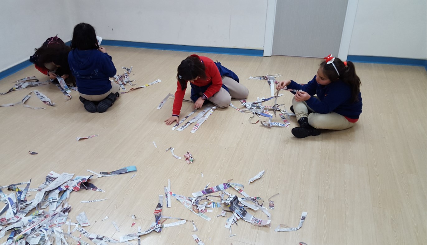Dear parents, at the Kampus school, between 4 and 8 January, we spent a wonderful week, learning new words, reading, writing and coloring. Besides, we enjoyed watching cartoons and playing games.