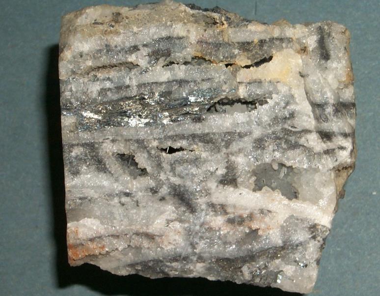 Genel Terimler Cevher Minerali : Ekonomik olarak değerlendirilebilecek olan her türlü minerallerdir.