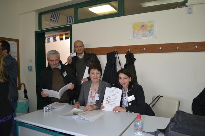RESMİ AÇILIŞ Heraklion 7 Nisan 2014 Açılış etkinliklerinde Okul Müdürü ve Proje koordinatörü Μaria Chatzidaki,proje takımını tanıştırarak ve 3.