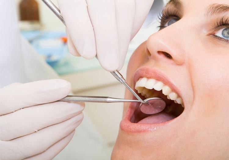 Tüm kemik iliği nakli adaylarından nakil öncesinde diş hekimliği konsültasyonu istenmeli, ağız-diş sağlığı en ideal