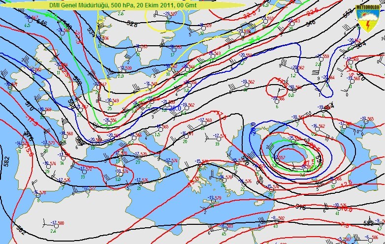 Güncel 500 hpa Standart Basınç (Jeopotansiyel ükseklik) Düzeyi Haritası 500 hpa standart Basınç üzeyi (Jeopotansiyel yükseklik düzeyi) haritası 00:00