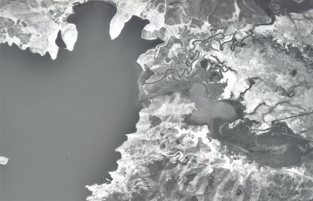 Fotoğraf 7: Marmaris Bölgesinin 1974 ve 2002 Yıllarına Ait Hava Ve Uydu Görüntüleri