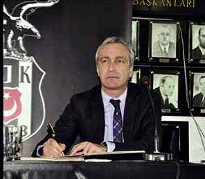 "Teknik Direktör Önder Özen'e bağlı" Fikret Orman yeni futbol direktörünü şu sözlerle açıkladı; "Bu bizim bugün karar verdiğimiz bir şey değil. Biz geldiğimiz günden bu yana aynı şeyi söylüyoruz.