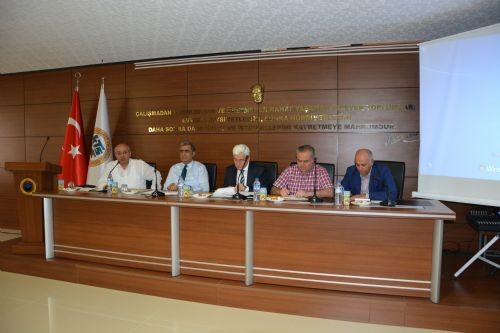 Toplantıda Karaman Belediyesi nin serbest bölge ve gıda vadisi bölgelerinde yapılması gereken altyapı hizmetleri için hazır olduğu ve en kısa sürede gerekli çalışmalara başlanabileceği belirtildi.