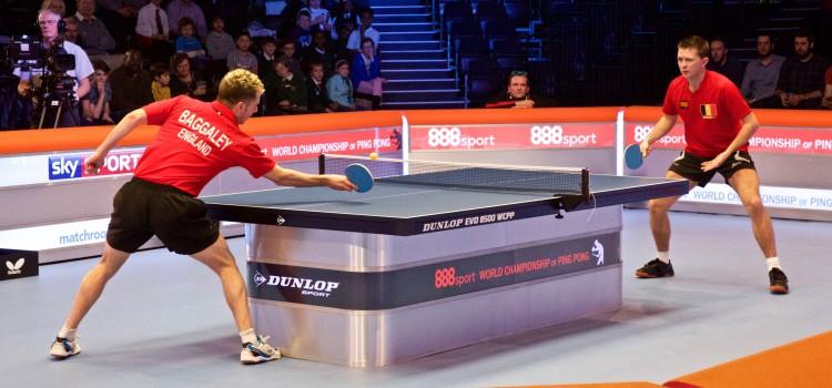 MASA TENİSİ Ping-pong yada pinpon adıyla bilinen masa tenisi 20. yüzyılın başlarında İngiltere de gelişmiştir.