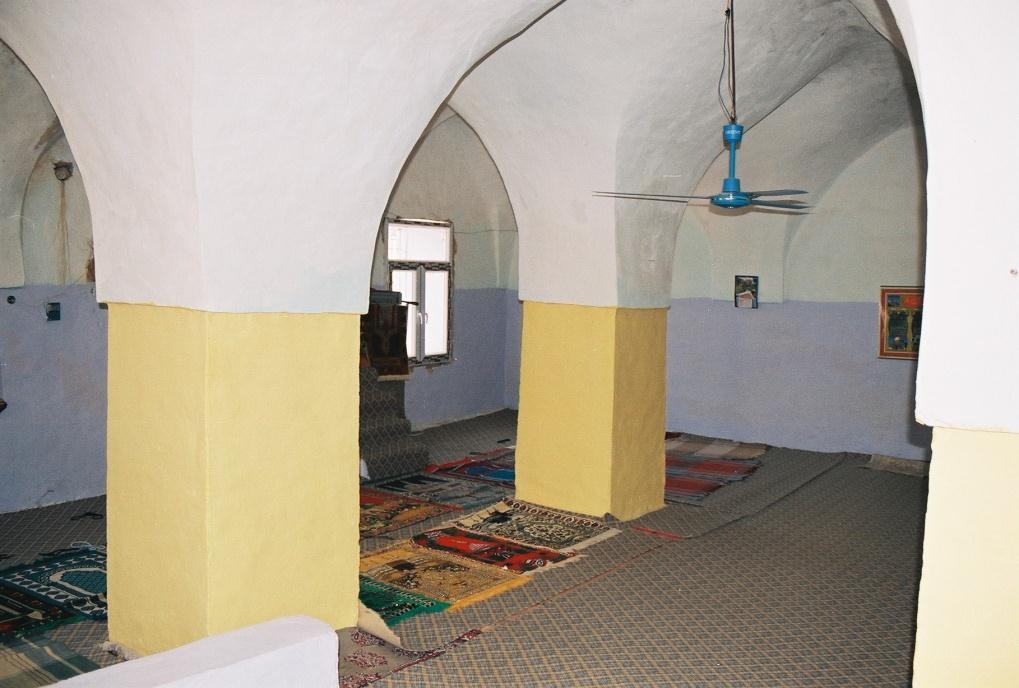 Foto: 9- Yedi KardeĢ Köyü Camii nin ĠnĢa Kitabesi.