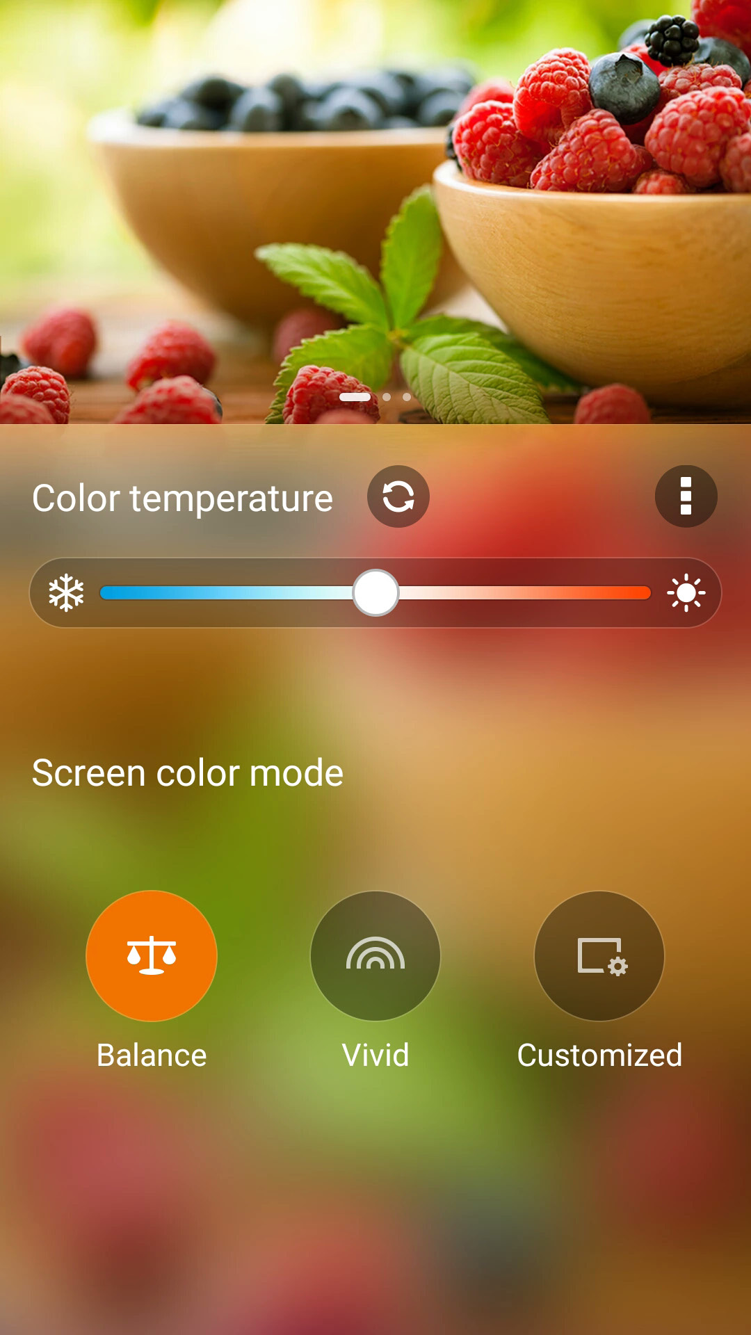 Splendid ASUS Splendid, Ekran ayarlarını kolayca yapmanızı sağlar. Ön ayarlı ekran rengi modlarıyla ekranınızın rengini zenginleştirin. Splendid Kullanma Splendid i kullanmak için: 1.