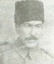 MEHMET SELAHATTİN ADİL Tümgeneral (1316 - Sahra Top. 2) (1883-1961) Aile Durumu 18 Ocak 1883 te İstanbul Küçükmustafapaşa da doğdu. Adil Paşa nın oğludur. 27 Şubat 1961 de vefat etti.