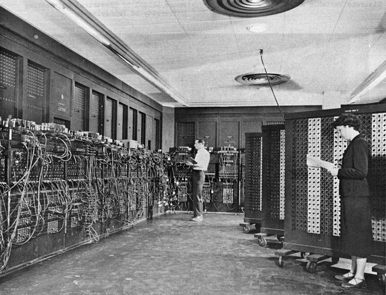 ENIAC 1946-1955 ENIAC ın diğer uygulama alanları: hava tahminlerinin yapılması, atom-enerjisi ile ilgili hesaplamalar, kozmik ışın incelemeleri, termik ateşleme tertibatları, rasgele sayı