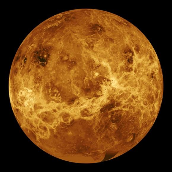 Venüs Venüs Ziyaretleri; 40 tan fazla uzay aracı, Magellan yüzeyinin %98 ini haritaladı 0.7AB, 0.
