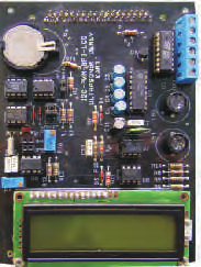 Y-0037-01 PIC 16F877 Mikrodenetleyici Eğitim Seti PIC 16F877 Microcontroller Training Set Display ve LED Deney Modülü / Display and LED Experiment Module Modül üzerinde basit Giriş/Çıkış