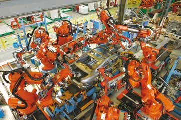 ABB Robot projeleri 1 Body-In-White Günümüz otomotiv sektöründe rekabet, müşterilere daha fazla seçenek sunma ve aynı anda üretim maliyetlerini kısma üzerinde yoğunlaşmış durumdadır.