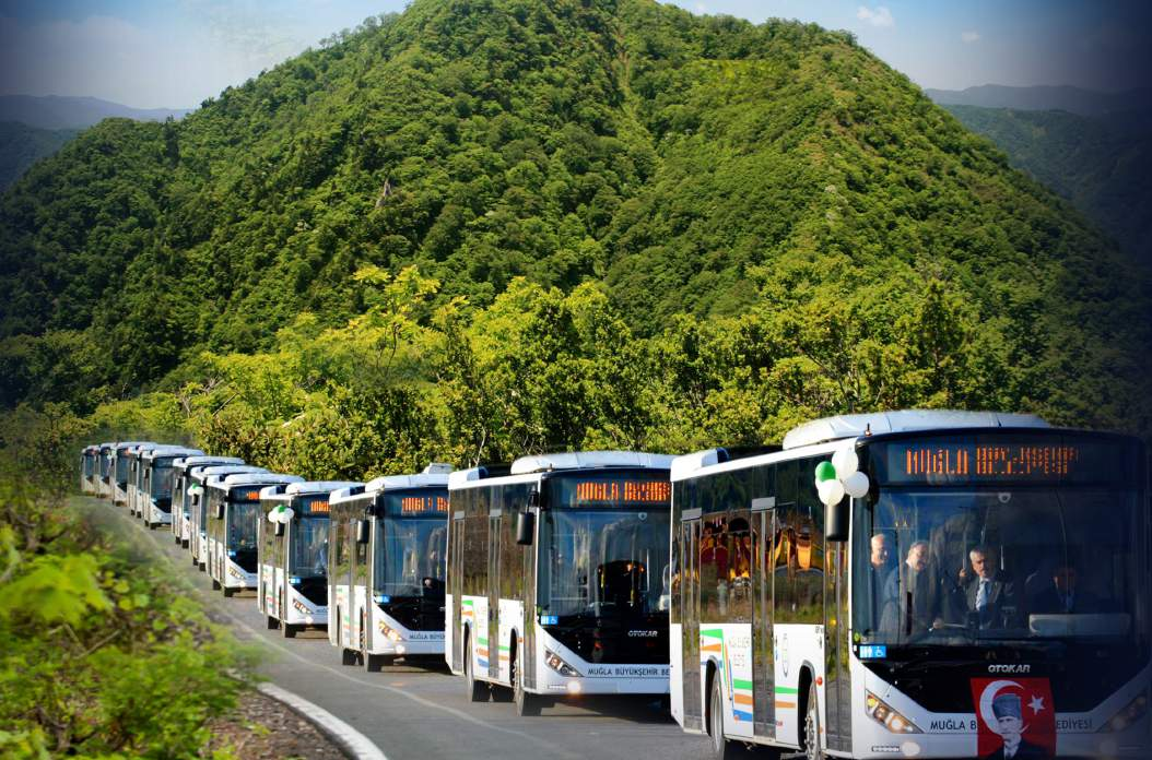 Ulaşım Dairesi Başkanlığı 60 dakika içerisinde Belediye otobüsleri ile yapılan ikinci binişlerde % 50 indirim yapılmaktadır.
