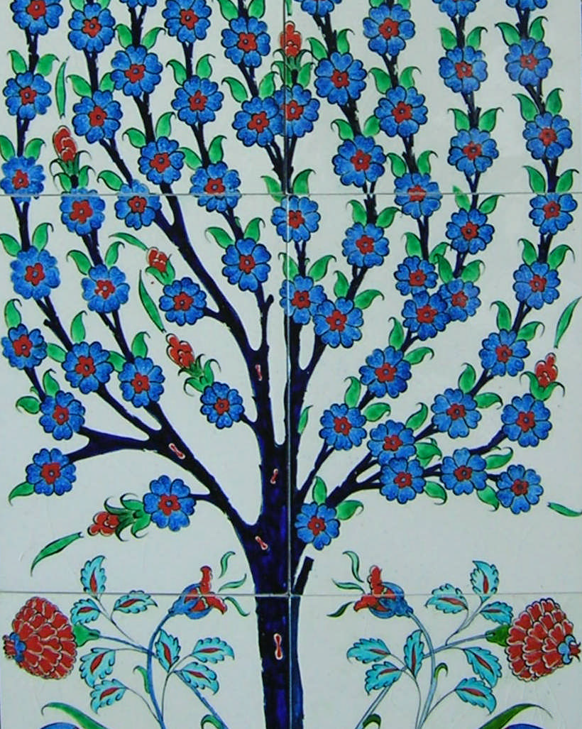 Bahar dalı motifinin belki de en değişik kullanım şekli, çok sayıda dal eğrisinin bir ana gövde üzerinde toplanması ile çiçek açmış bahar ağacı motifinin çizilebilmesidir.