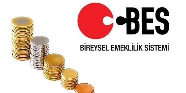 2016 EYLÜL EKİM - EKONOMİ ULUSLARARASI RAPORLAR, TÜRKİYE EKONOMİSİNİN GELECEĞİNİ PARLAK GÖRÜYOR Erdem ALPTEKİN Türkiye ekonomisi, yakın coğrafyadaki diğer ekonomilerle karşılaştırıldığında dinamik ve