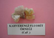4.MATERYAL VE METOD minerali ya da cevher minerali olarak oluşan fluorit kurşun çinko yataklarında genellikle birinci mineral olarak ortaya çıkar.