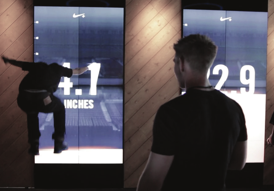 -Bu tarz tasarımlardan en başarılarından biri Nike ın 2012 yazında Londra da gerçekleştirdiği 8 interaktif vitrinini görebiliriz.