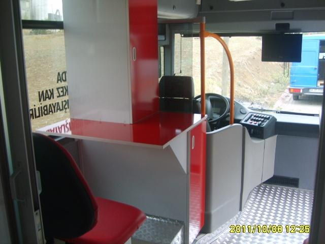 Gezici Kan Bağışı Aracı (Giriş) Otobüsün giriş kısmında kan