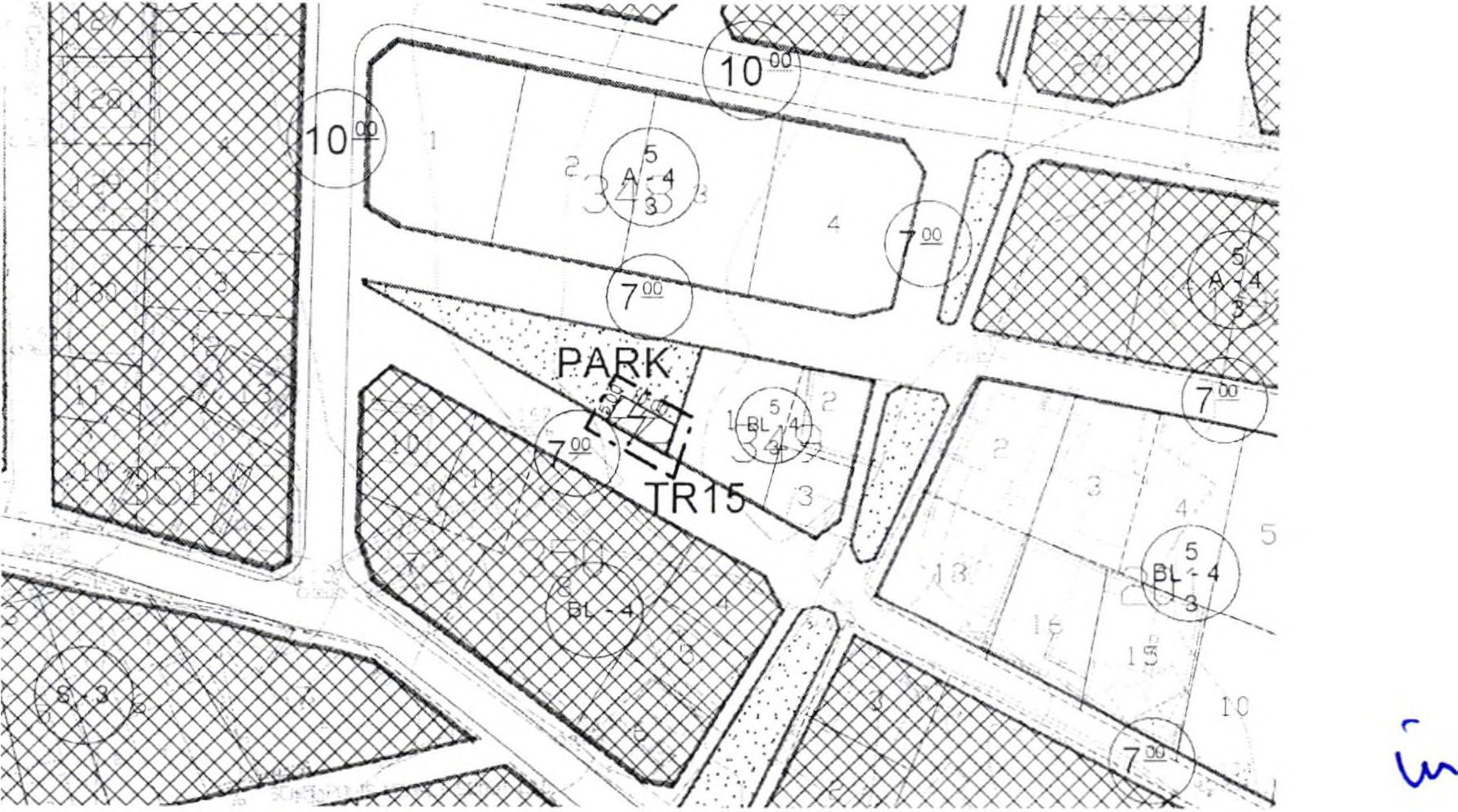 TR15 Nolu Trafo Alanı yer seçimi için, mevcut plana göre O32-C-09-D-4-C paftasında yer alan 349 nolu adanın batısında bulunan park alanında trafo alanı önerilmiştir.