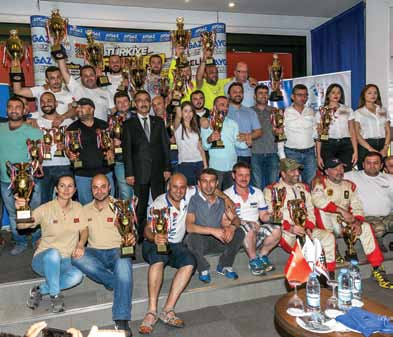 41 ekibin katıldığı yarışın ilk gününde Spor Toto etabında yarışan sporcular ikinci gün de Aygaz Otogaz etabında doğal ve yapay engelleri aşarken izleyenlere büyük heyecan yaşattı.