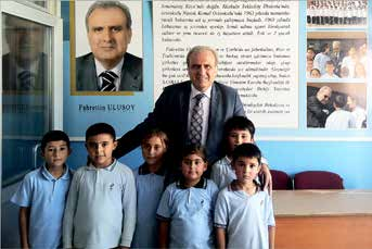 Fahrettin Ulusoy un adını taşıyan 24 derslikli ilköğretim okulunu, 2009 yılında Milli Eğitim Bakanlığına bağışlamıştır.