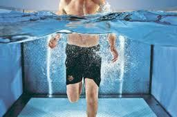 Yüzme ve Akuatik egzersizler Yer çekimi etkisinin az olması Suyun kaldırma kuvveti Tüm egzersiz